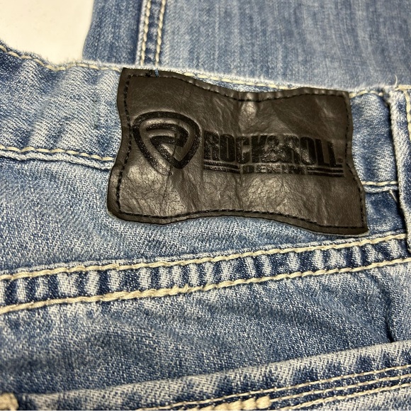 ROCK & ROLL DENIM MEN’S LIGHT WASH MID RISE STRAIGHT RIDING JEANS SZ 31 - Picture 5 of 14